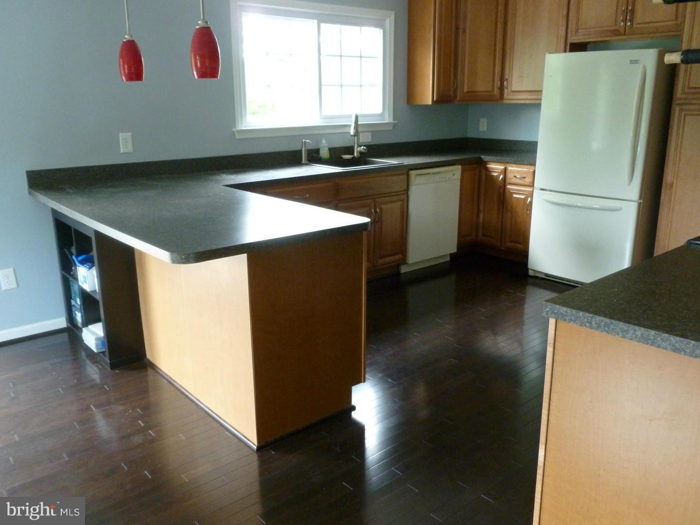 7811 Richfield Road Springfield, VA 22153 - Photo 10 of 15 Interior (General)