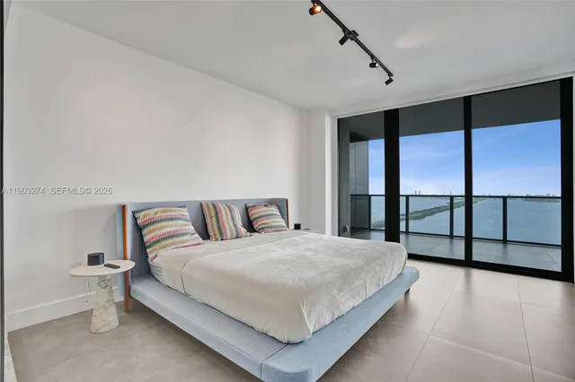 $1,589,000 | 3131 Northeast 7th Avenue, Unit 4203, Miami, FL 33137