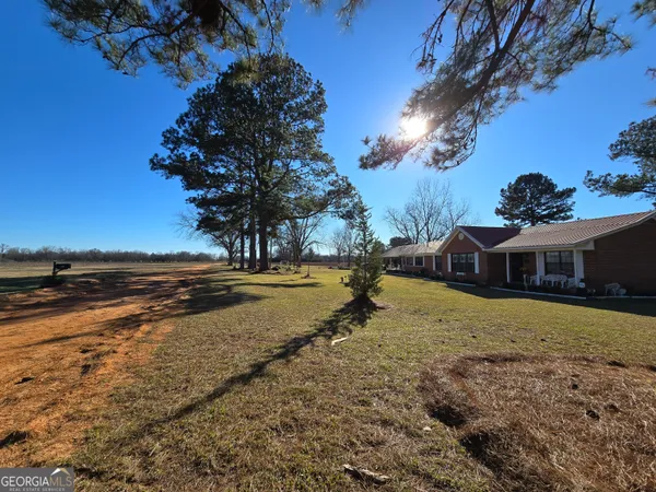 $300,000 | 479 Mitchell Loop, Bluffton, GA 39824
