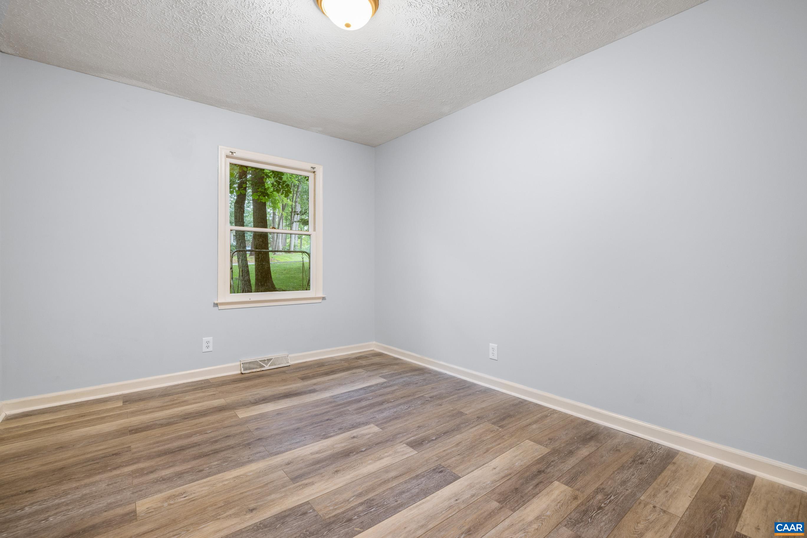 45 Colonial Road Palmyra, VA 22963 - Photo 5 of 29 an empty room with a window