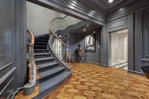 $4,995,000 | 20 Sunset Boulevard, Houston, TX 77005