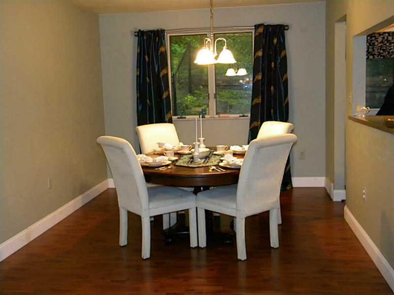 12460 Roth Drive North Huntingdon, PA 15642 - Photo 9 of 18 Dining Room.