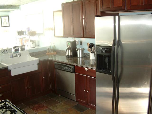 697 Gravel Road Canadensis, PA 18325 - Photo 2 of 10 Remodeled Kitchen