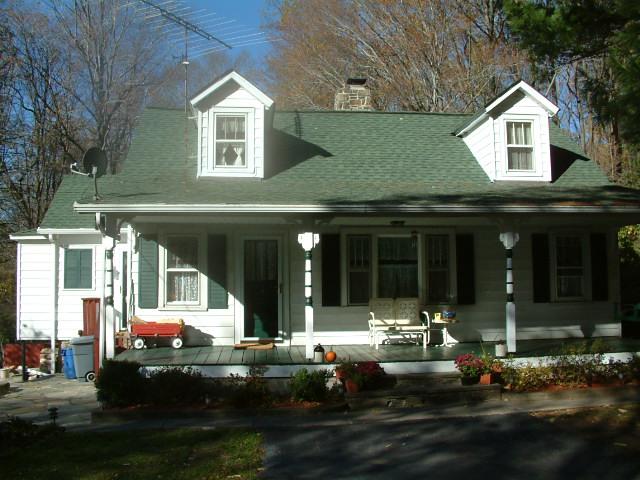 697 Gravel Road Canadensis, PA 18325 - Photo 10 of 10 Country Porch