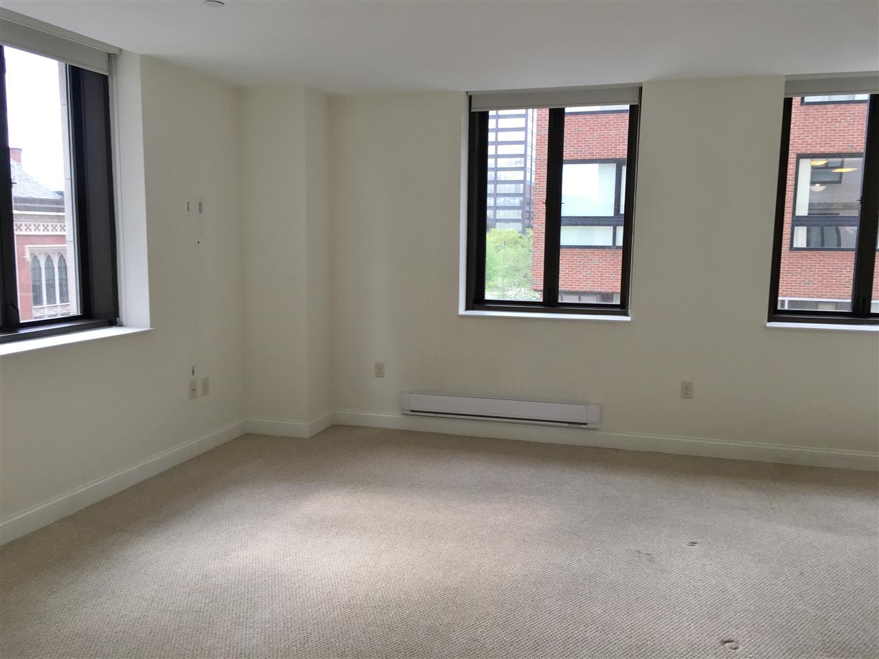 875 Elm Street, Unit 303 Manchester, NH 03101 - Photo 19 of 36