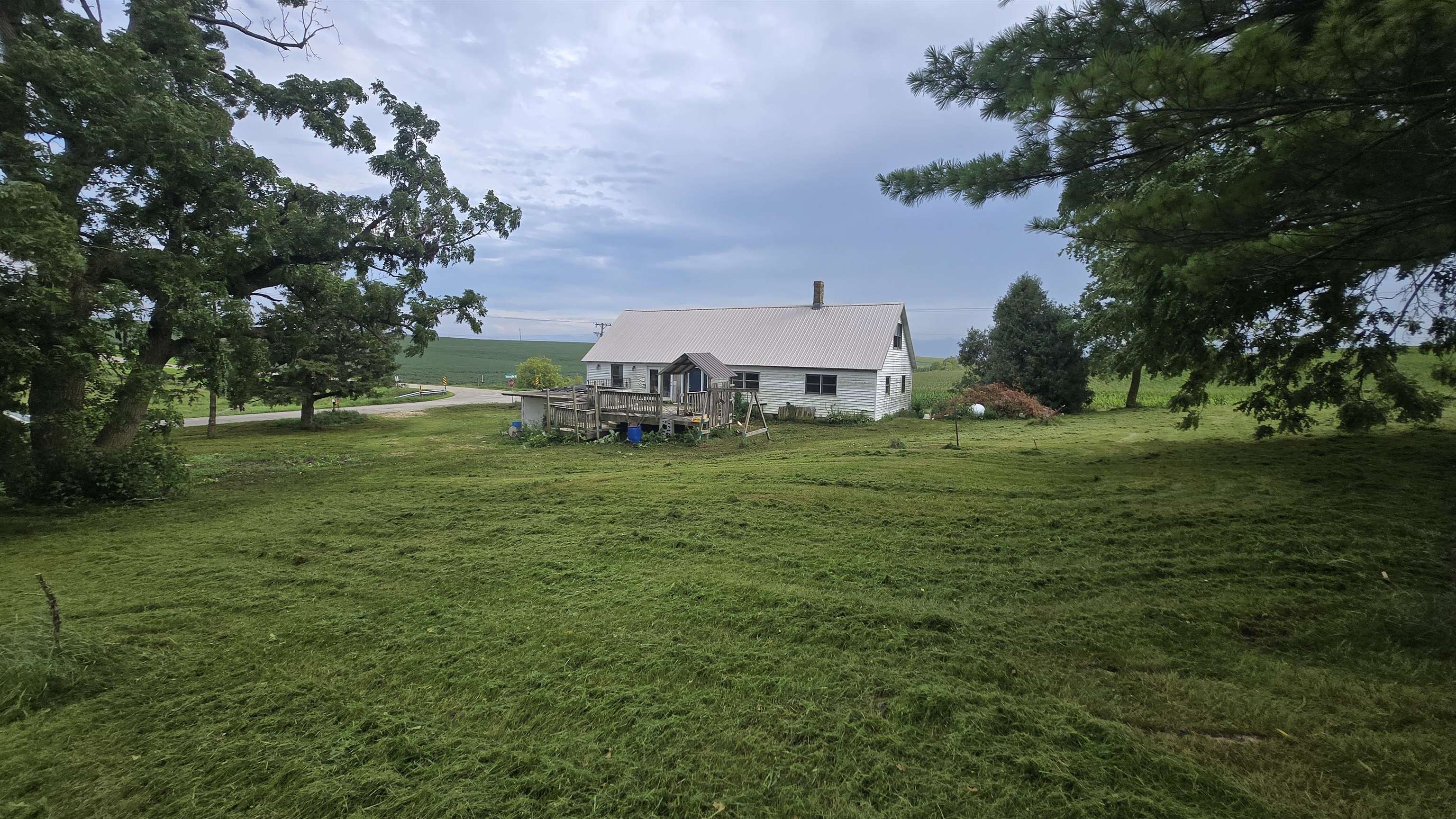 306 Pleasant View Road Mineral Point, WI 53565 - Photo 13 of 17 Gallery Image 13