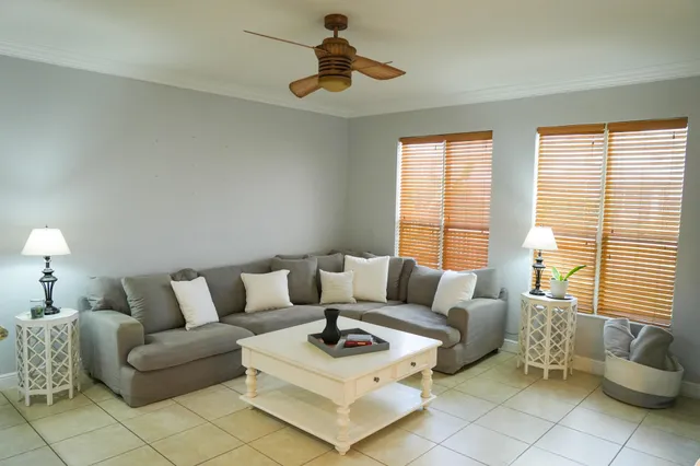 $3,200 | 2904 Southwest Venice Court, Palm City, FL 34990