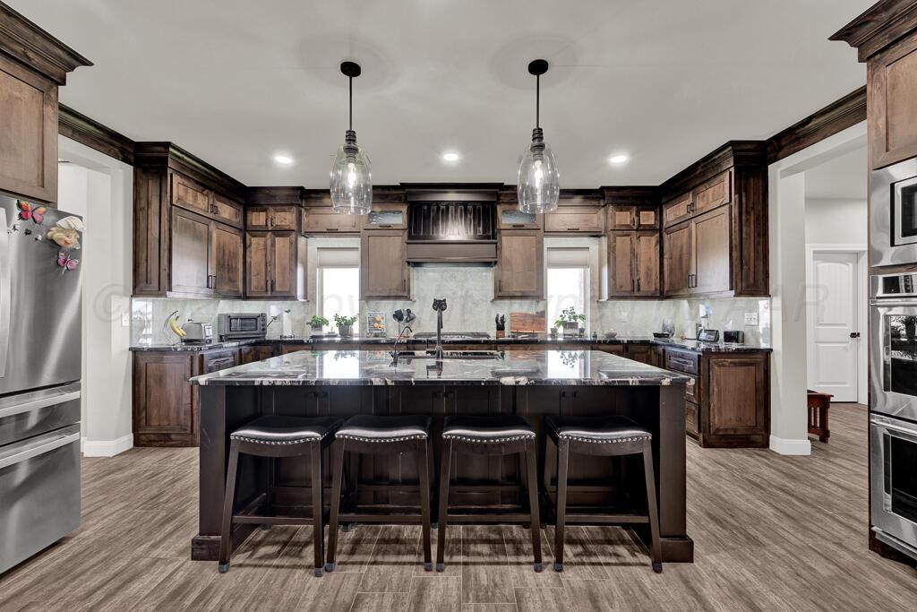 13621 Silverpointe Road Amarillo, TX 79124 - Photo 12 of 41 Kitchen