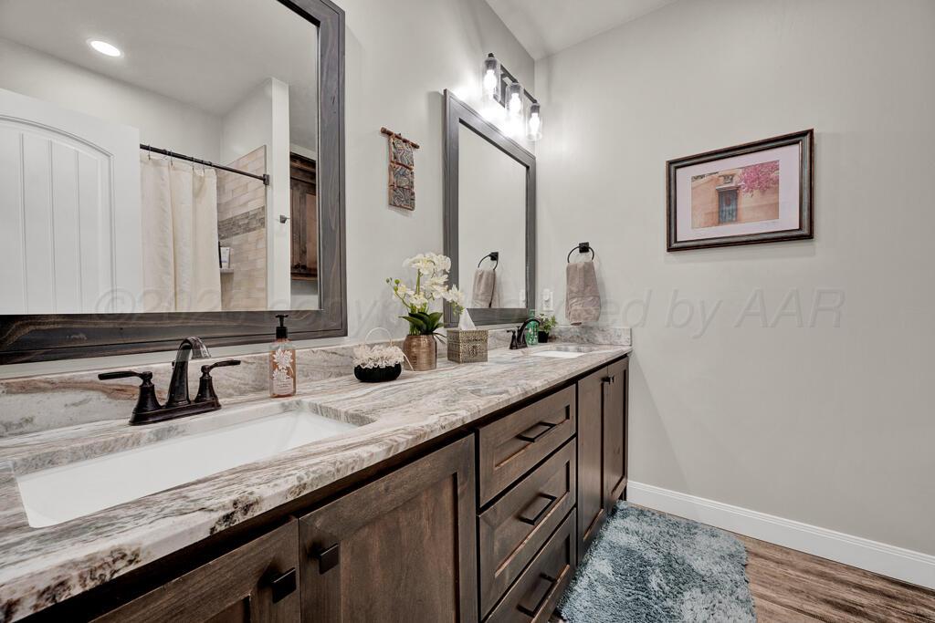 13621 Silverpointe Road Amarillo, TX 79124 - Photo 29 of 41 Main Bath