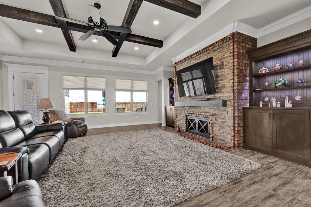13621 Silverpointe Road Amarillo, TX 79124 - Photo 9 of 41 Living Area