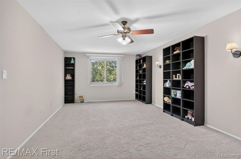 3660 Old Creek Road, Unit 36 Troy, MI 48084 - Photo 18 of 32