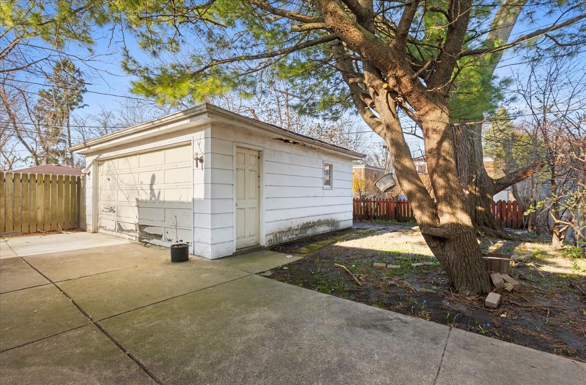 637 Long Road Wilmette, IL 60091 - Photo 16 of 16 Gallery Image 16