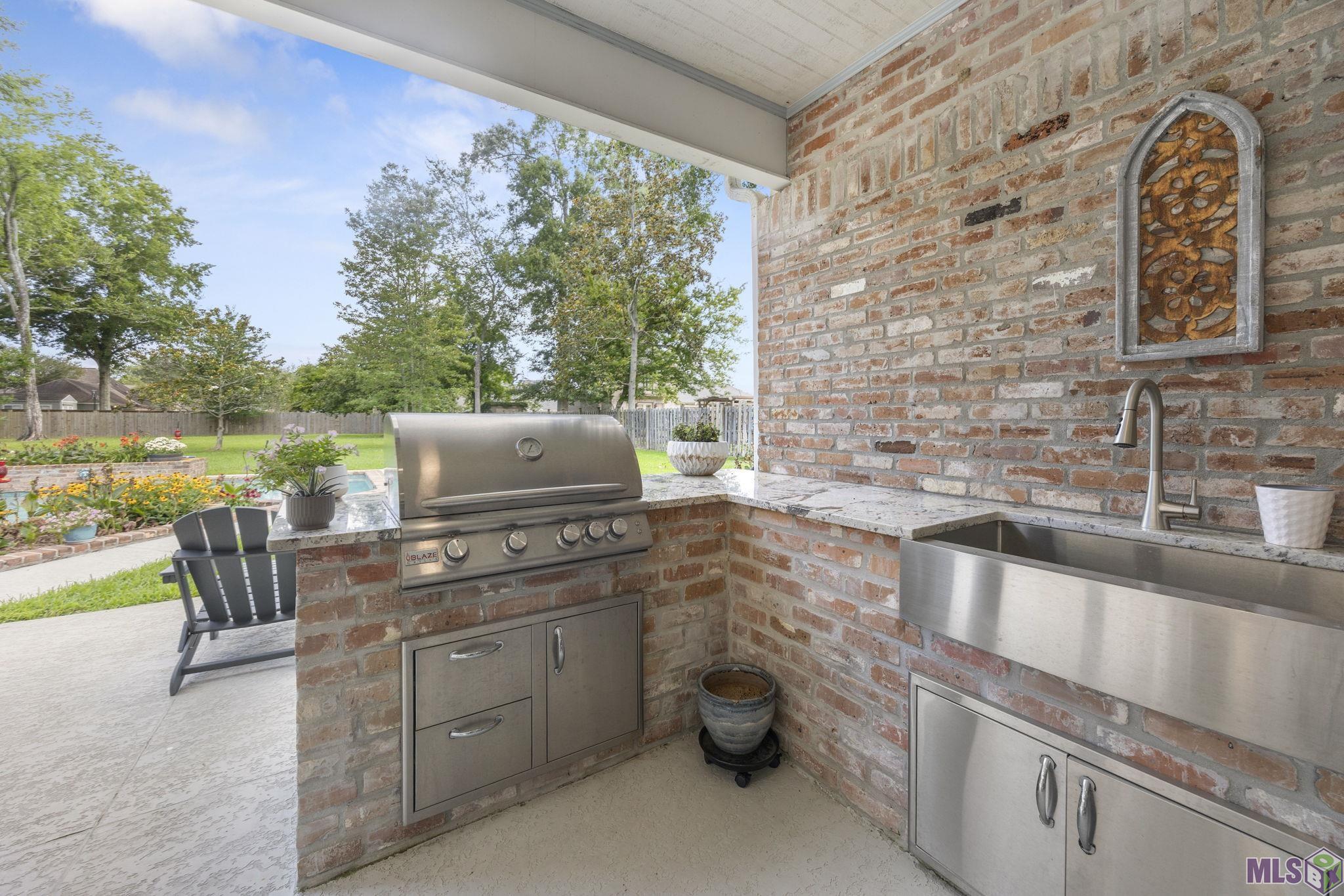18155 Creek Hollow Road Baton Rouge, LA 70817 - Photo 35 of 42