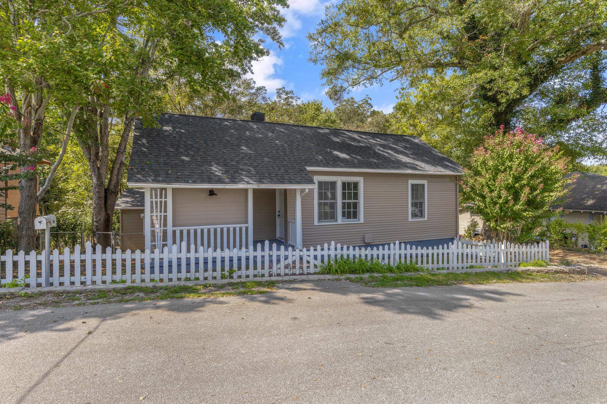 9 Hampton Street Ware Shoals, SC 29692 - Photo 38 of 38