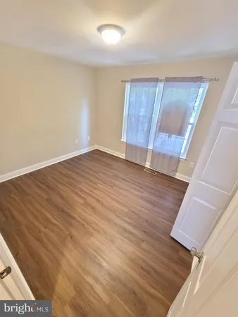 $2,400 | 564 Lancaster Place, Frederick, MD 21703