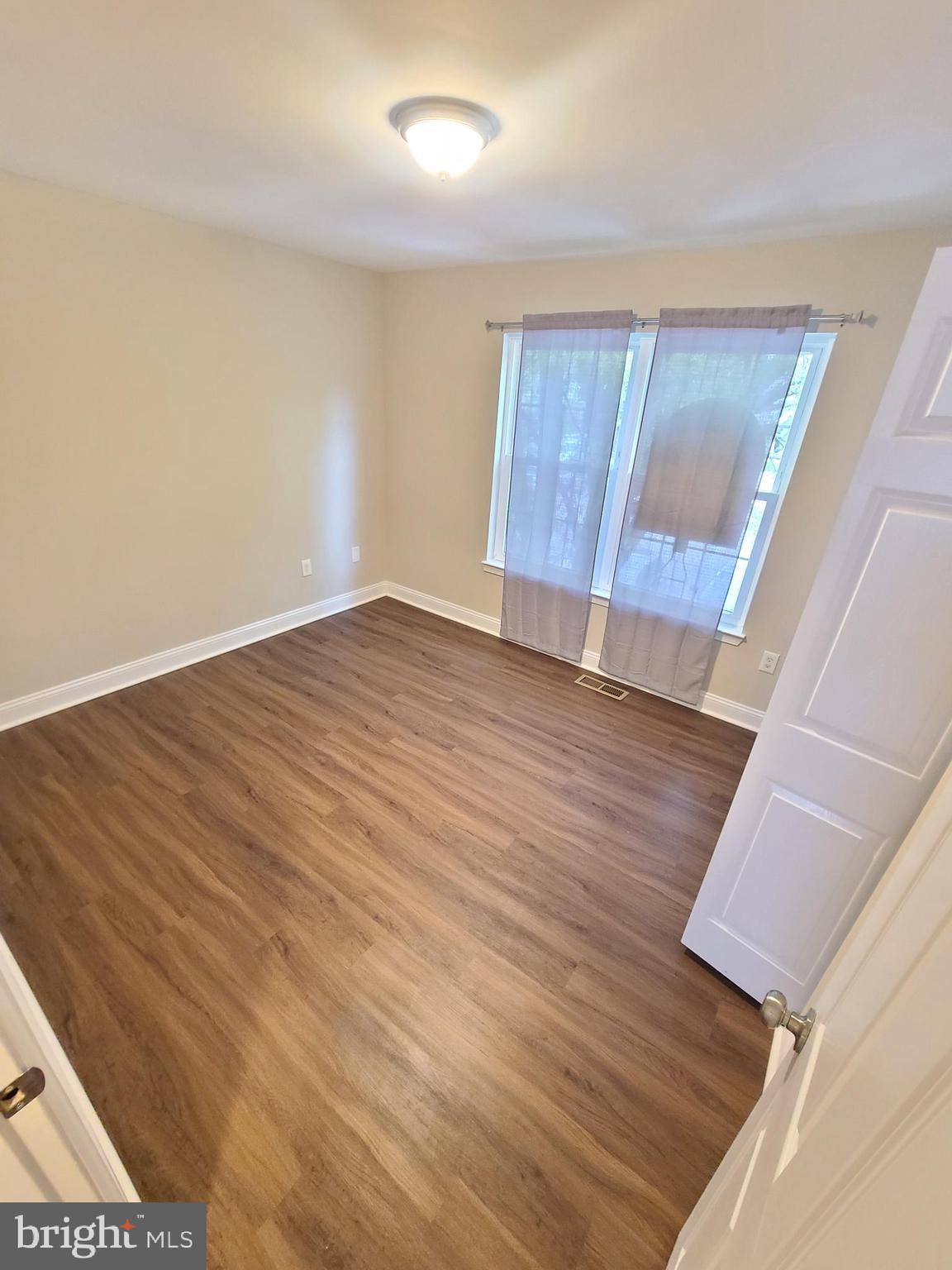 564 Lancaster Place Frederick, MD 21703 - Photo 20 of 34 Master Bedroom