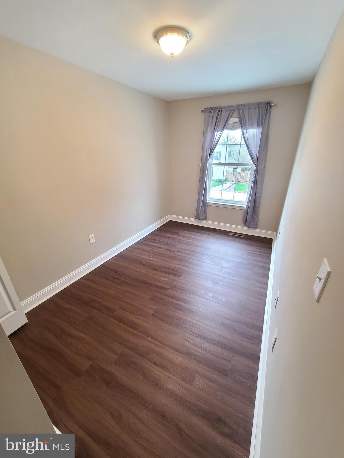 564 Lancaster Place Frederick, MD 21703 - Photo 28 of 34 3rd Bedroom