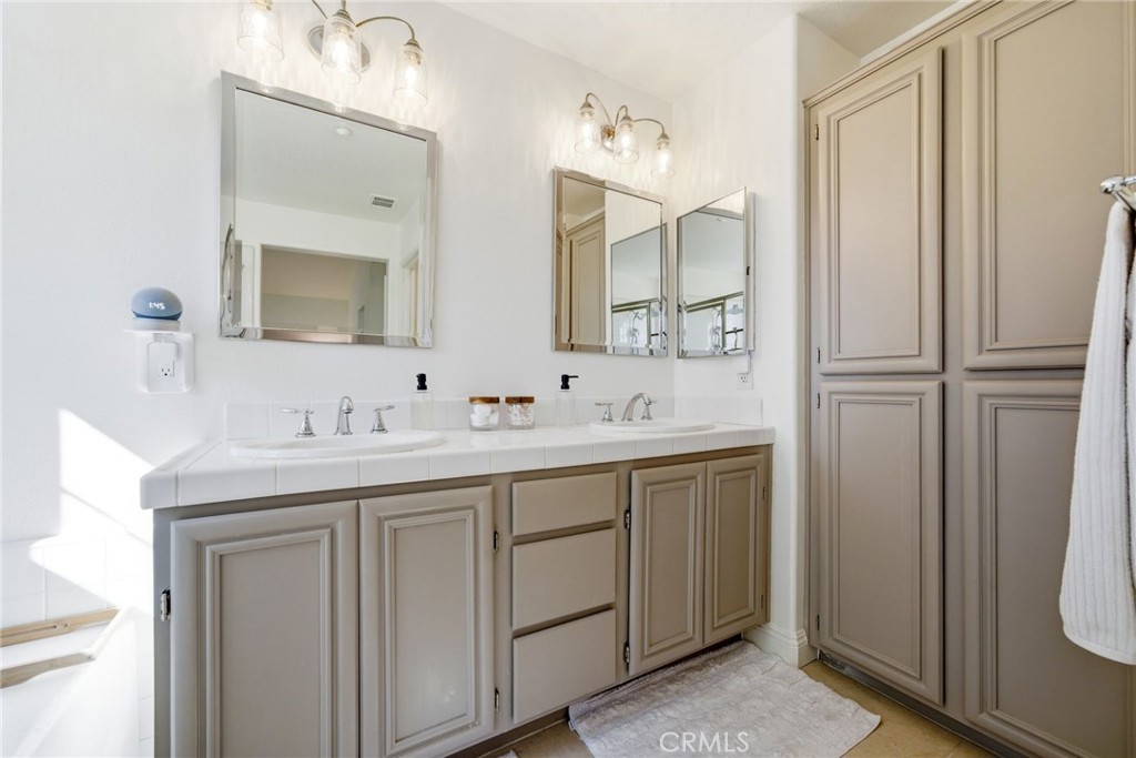 2 Lansdale Court Ladera Ranch, CA 92694 - Photo 31 of 38