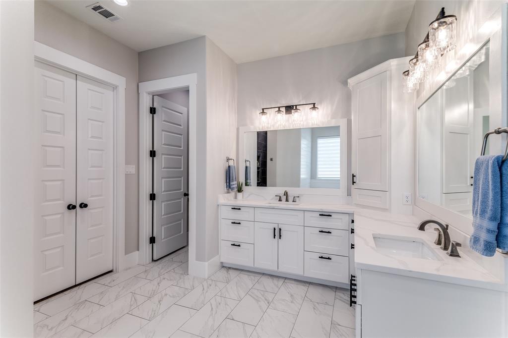 1757 Country Club Road Bowie, TX 76230 - Photo 17 of 40 Gallery Image 17