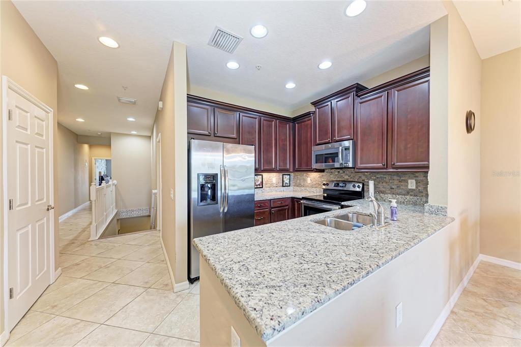 4168 Overture Circle Bradenton, FL 34209 - Photo 9 of 44