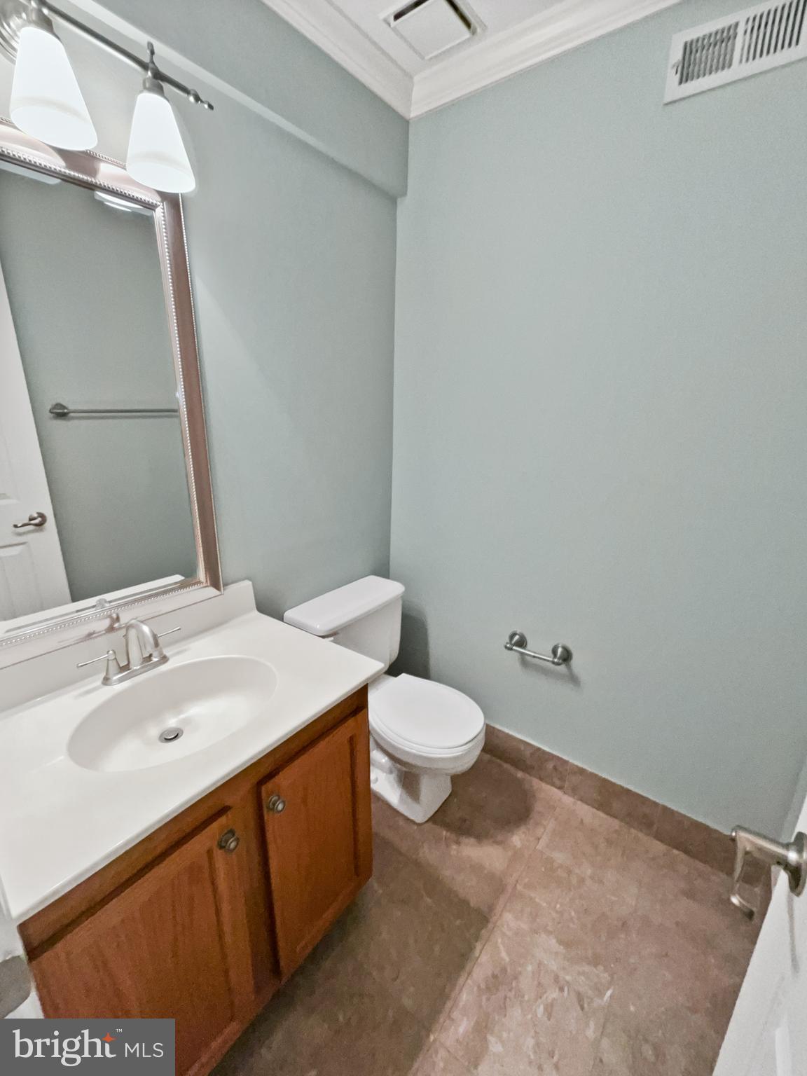 43388 Livery Square Ashburn, VA 20147 - Photo 15 of 28