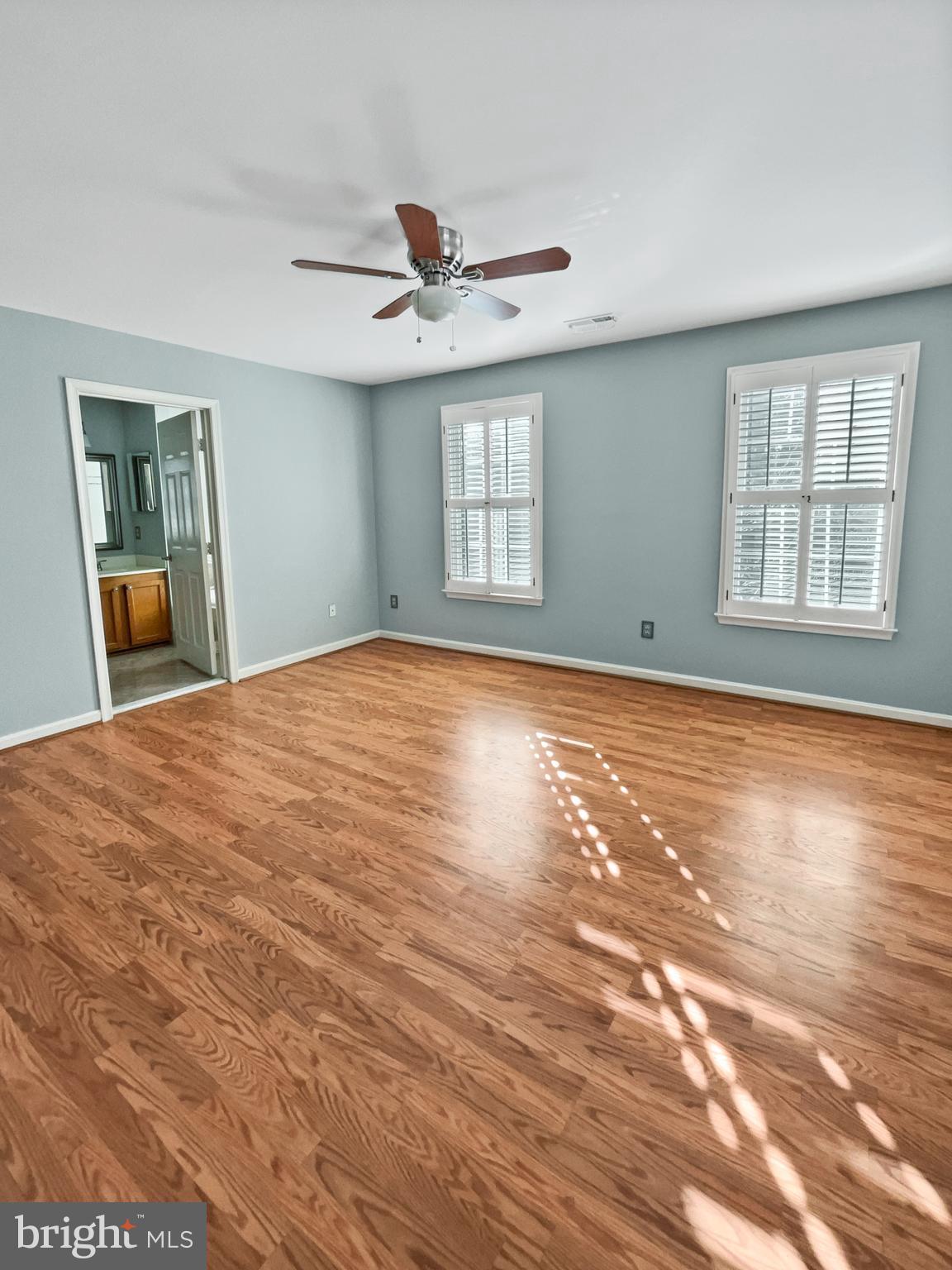 43388 Livery Square Ashburn, VA 20147 - Photo 5 of 28