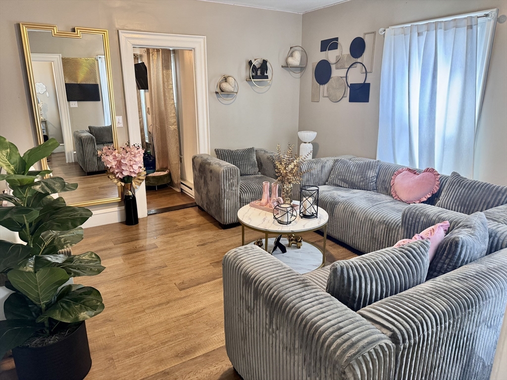 25 Pearl Street Clinton, MA 01510 - Photo 2 of 14