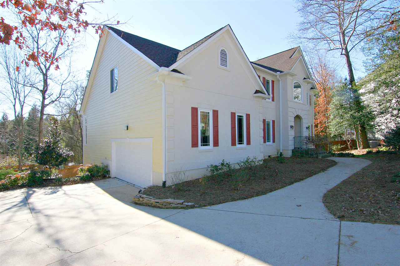 Garage/Parking