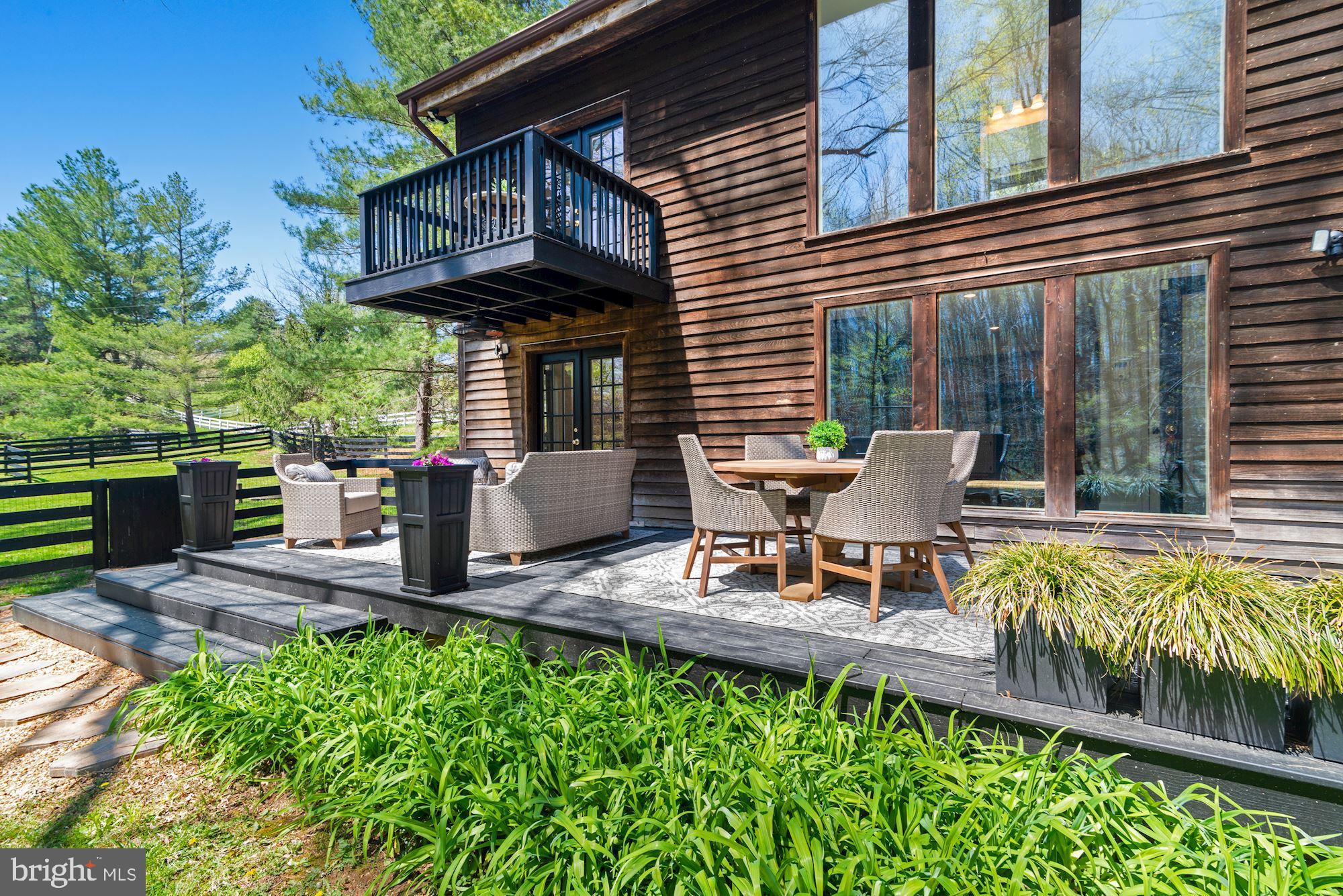 14091 Hume Road Hume, VA 22639 - Photo 27 of 41