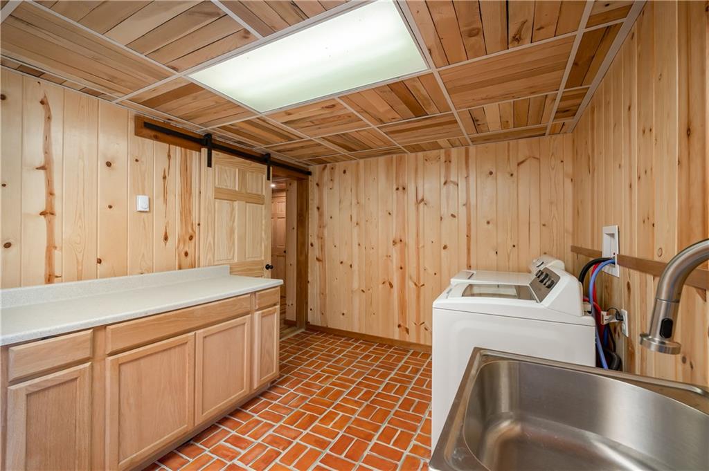 123 Smith Road Volant, PA 16156 - Photo 18 of 24