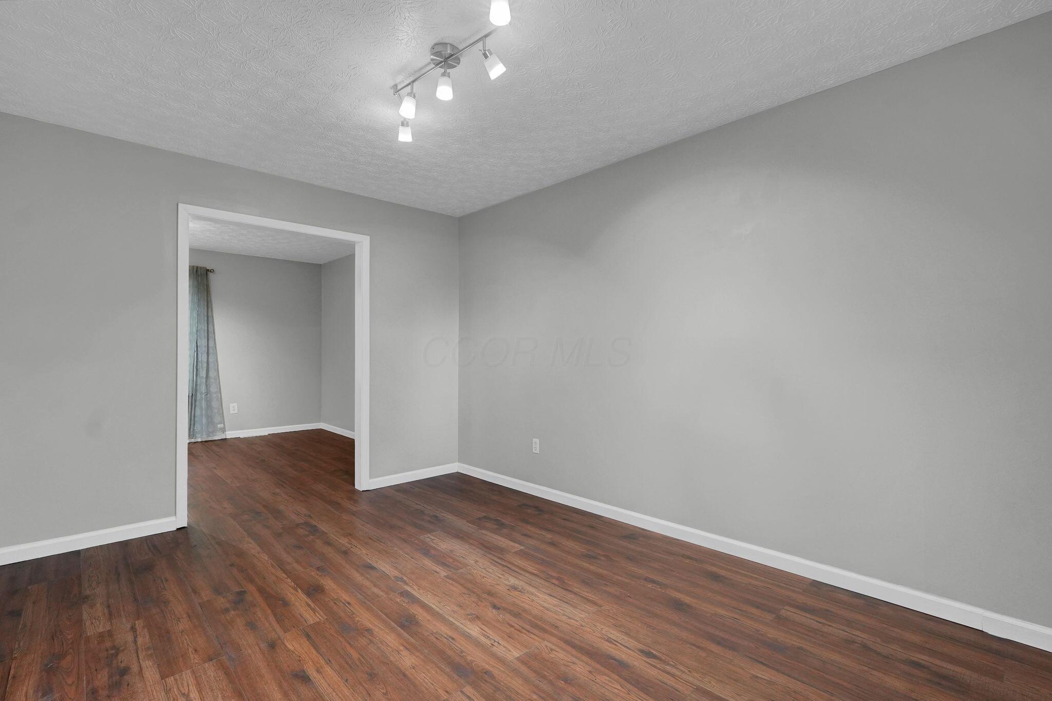 1270 Francisco Road Columbus, OH 43220 - Photo 9 of 36 9-web-or-mls-1270-francisco-rd