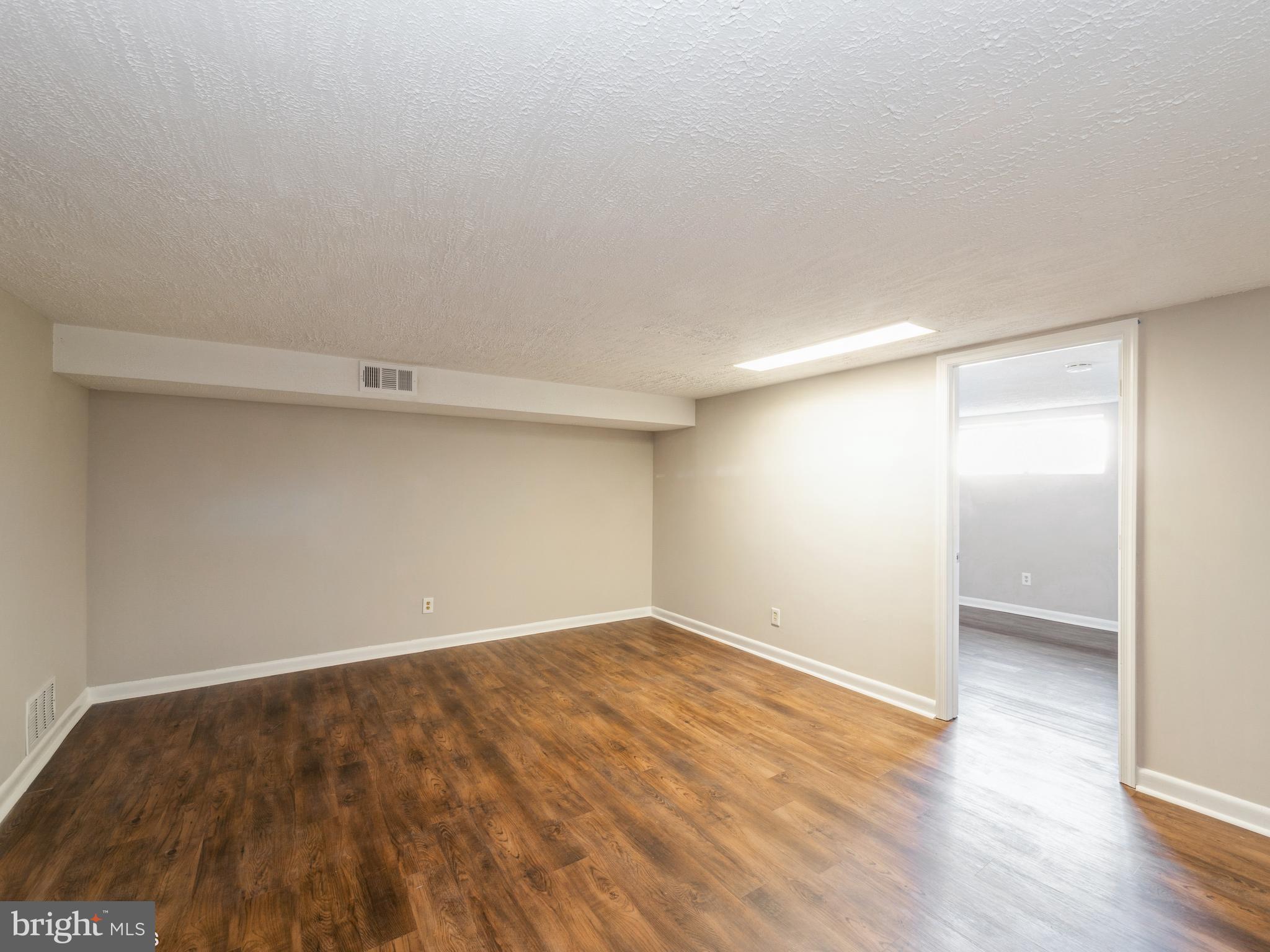 5606 Chelwynd Road Halethorpe, MD 21227 - Photo 13 of 15 Interior