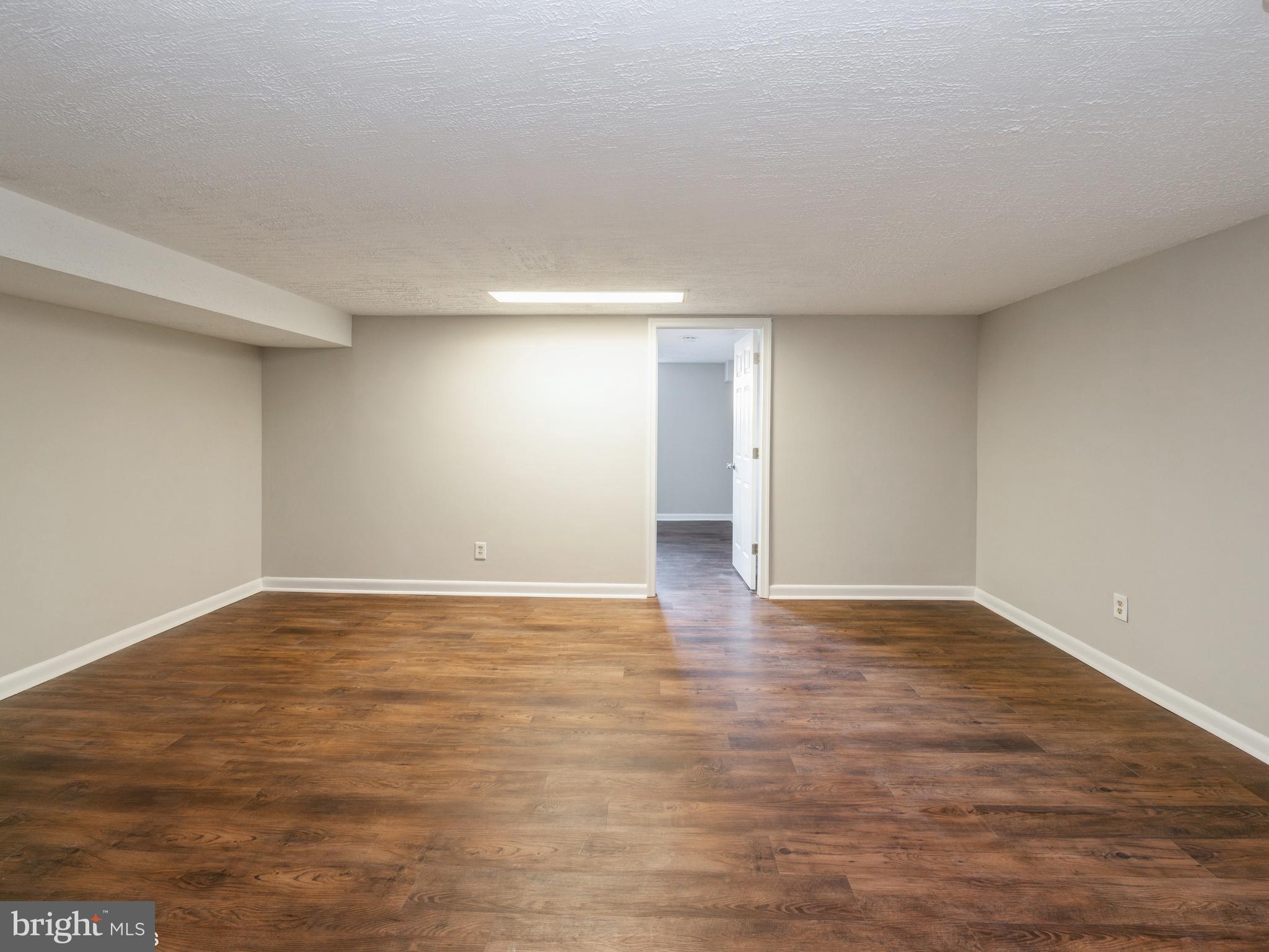 5606 Chelwynd Road Halethorpe, MD 21227 - Photo 14 of 15 Interior