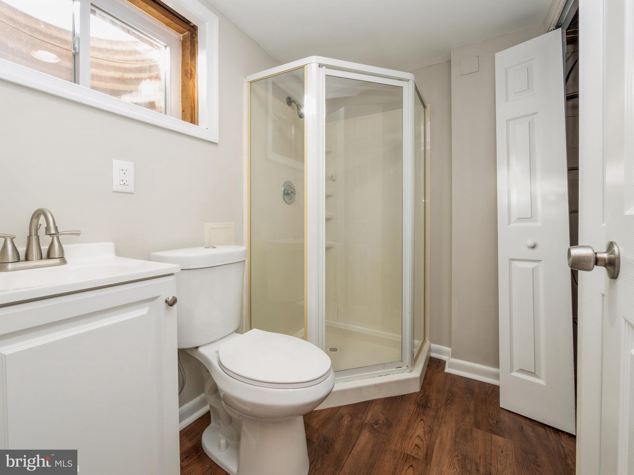 5606 Chelwynd Road Halethorpe, MD 21227 - Photo 15 of 15 Interior