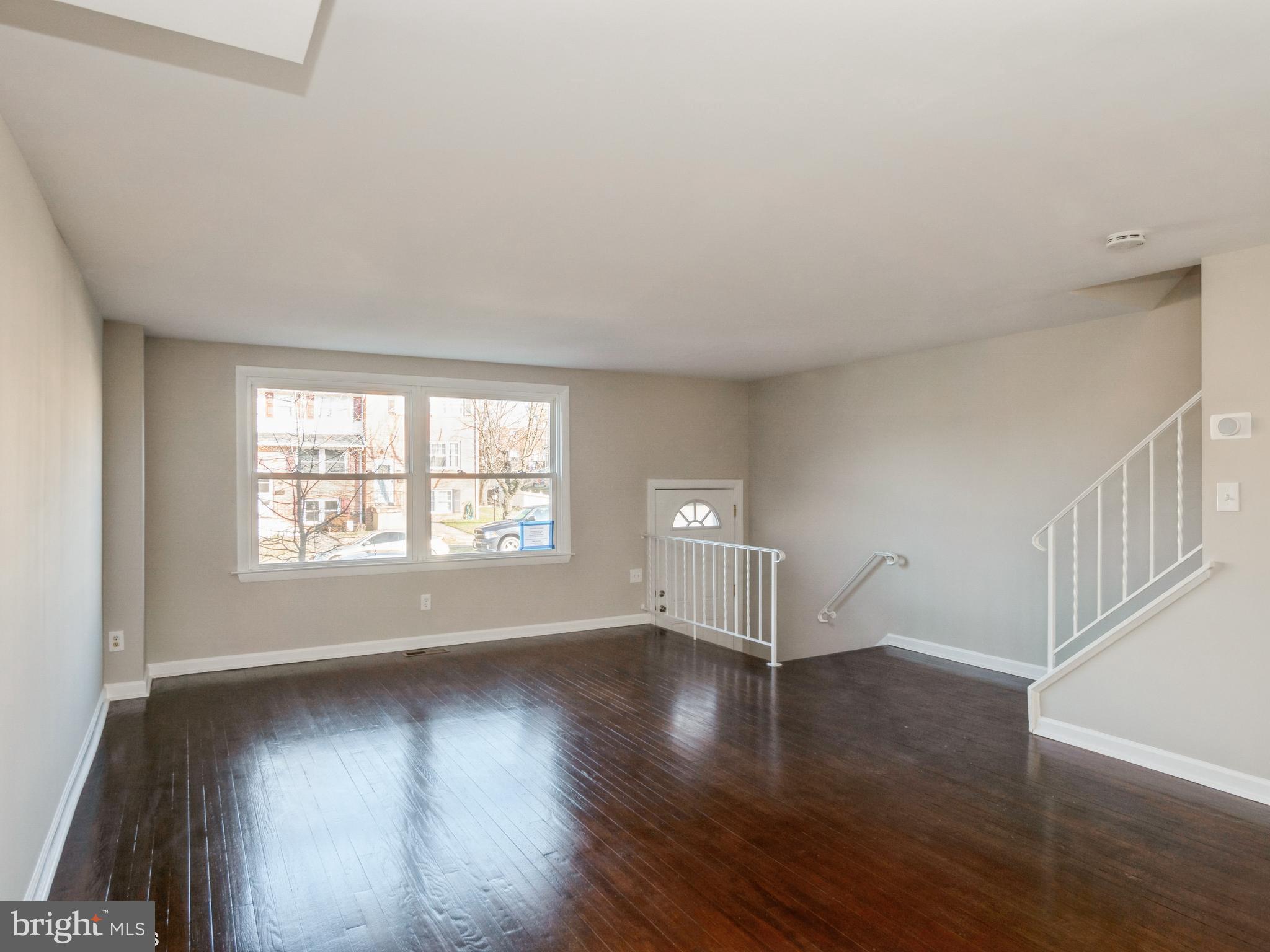 5606 Chelwynd Road Halethorpe, MD 21227 - Photo 3 of 15 Interior