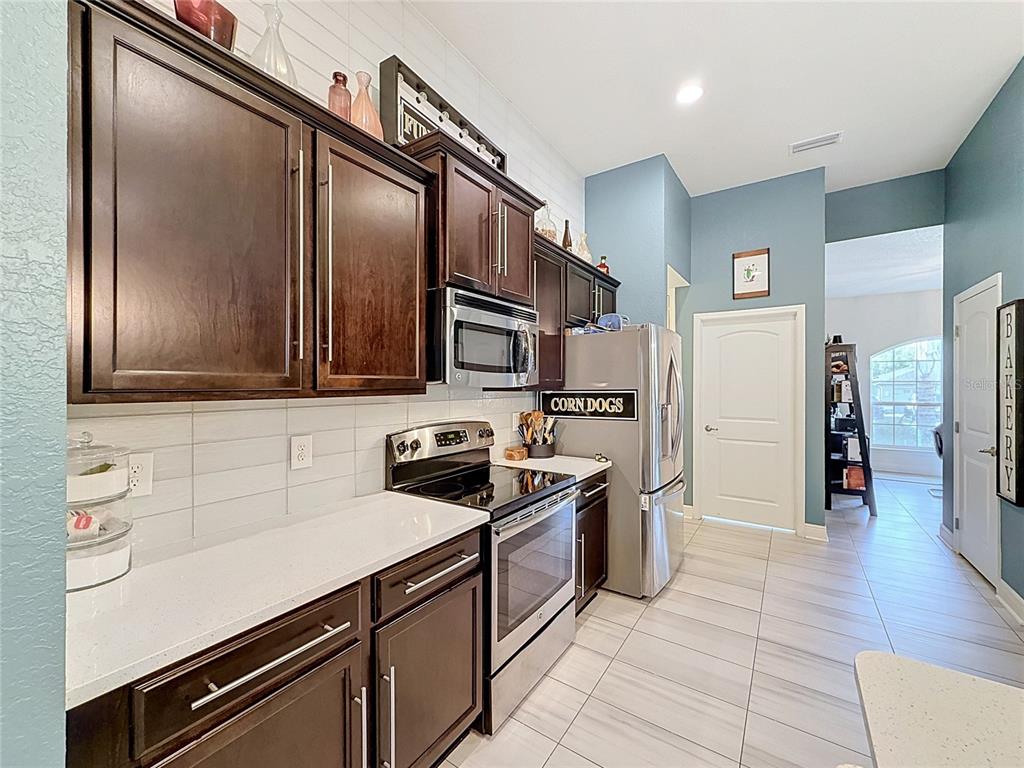 2408 Ring Road Spring Hill, FL 34609 - Photo 29 of 95