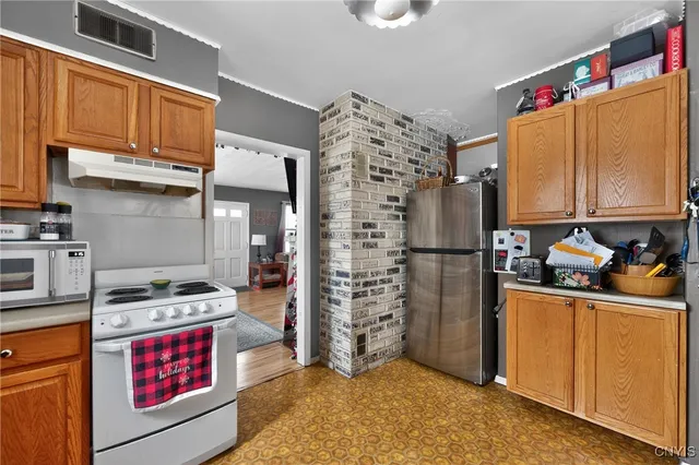 $195,000 | 25 Henry Street, German Flatts, NY 13407