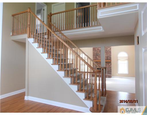 13 Mason Farm Road Flemington, NJ 08822 - Photo 2 of 20 Gallery Image 2