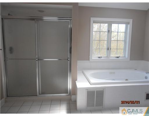 13 Mason Farm Road Flemington, NJ 08822 - Photo 12 of 20 Gallery Image 12