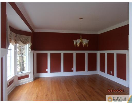13 Mason Farm Road Flemington, NJ 08822 - Photo 3 of 20 Gallery Image 3