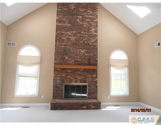 13 Mason Farm Road Flemington, NJ 08822 - Photo 7 of 20 Gallery Image 7
