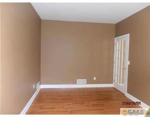 13 Mason Farm Road Flemington, NJ 08822 - Photo 9 of 20 Gallery Image 9
