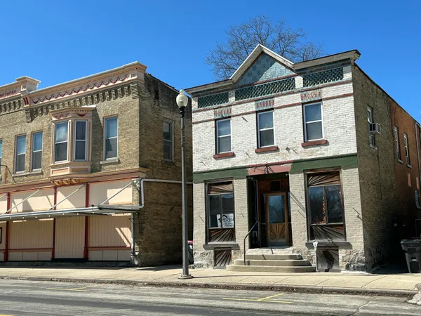 $195,000 | 127 South Lake Street, Hustisford, WI 53034