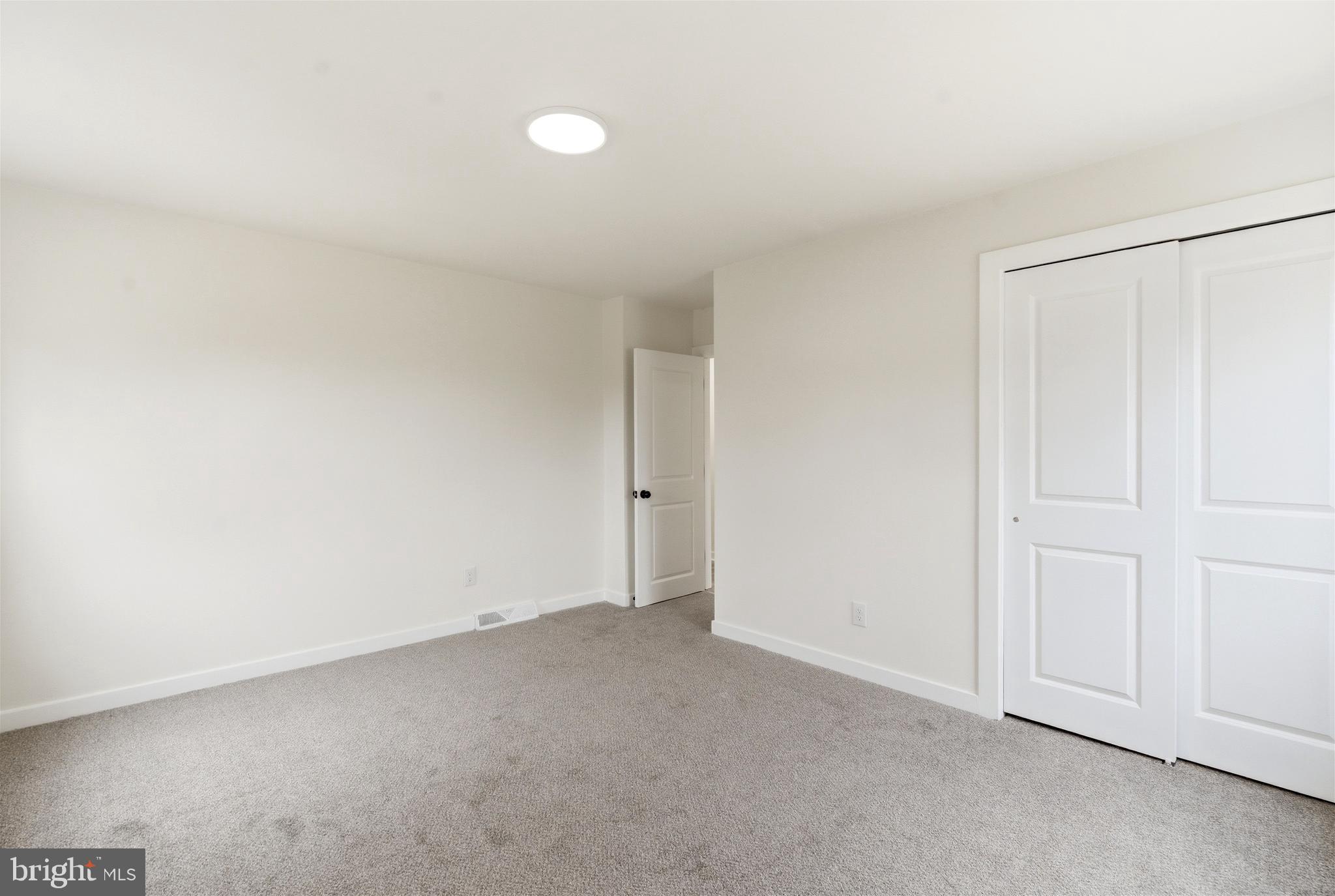 1988 Melvina Road Deptford, NJ 08096 - Photo 14 of 31