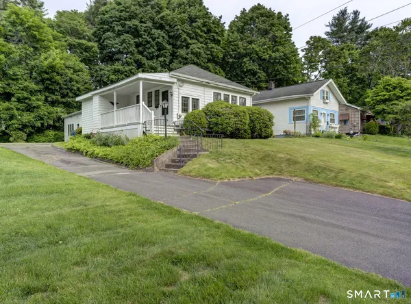 $309,900 | 92 Highwood Avenue, Southington, CT 06489