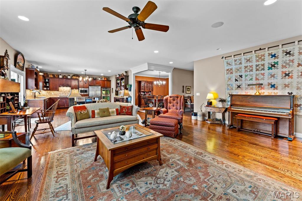 9906 Sappington Road St. Louis, MO 63128 - Photo 11 of 40 Gallery Image 11