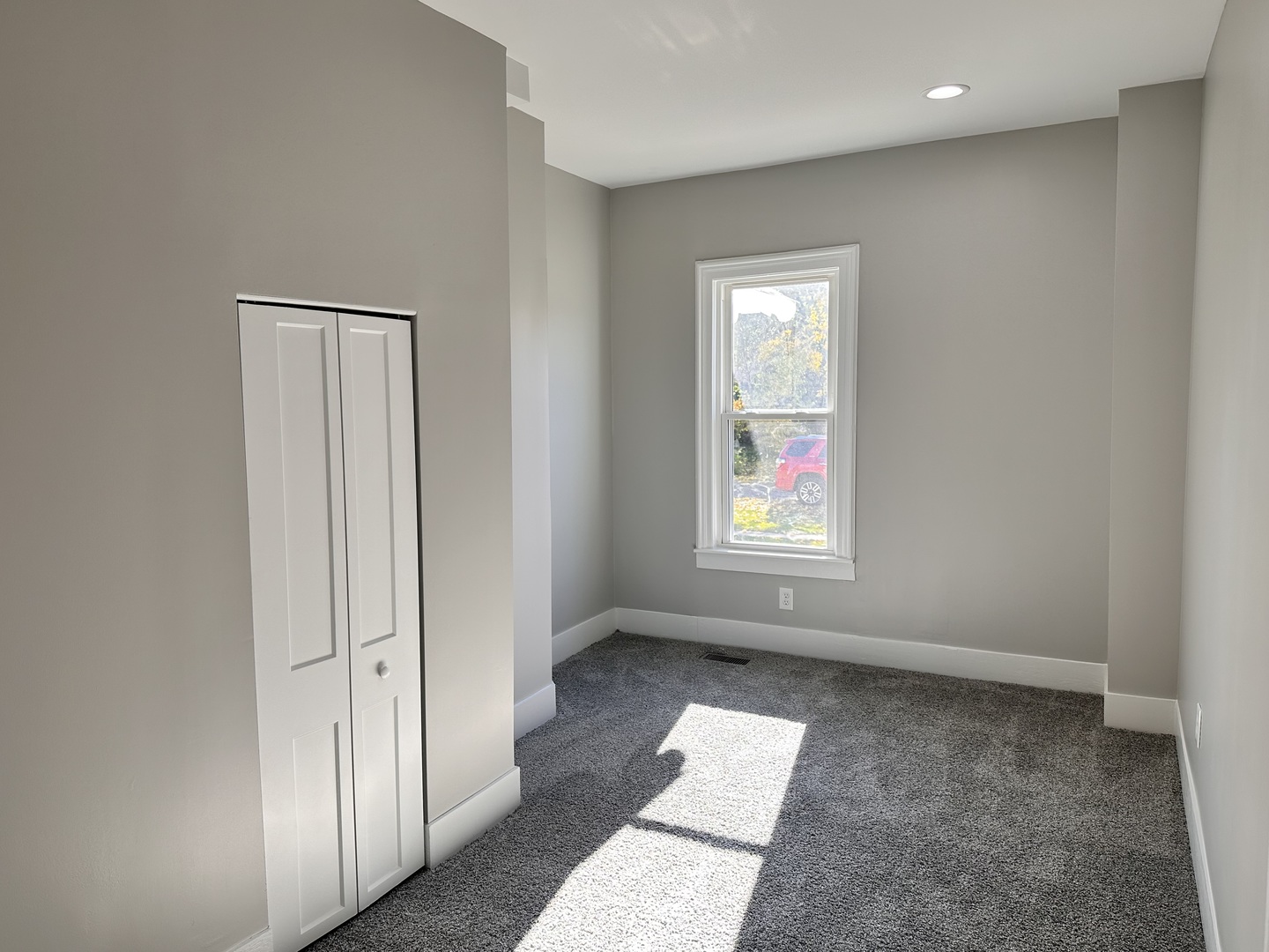210 West Hall Street Leland, IL 60531 - Photo 26 of 36 a view of an empty room with a window