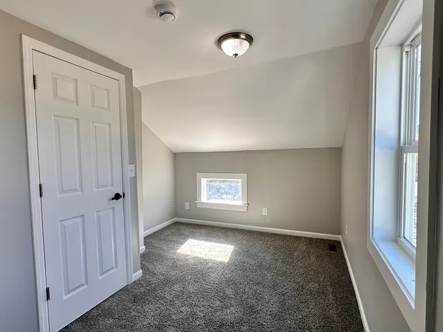 a view of empty room with window