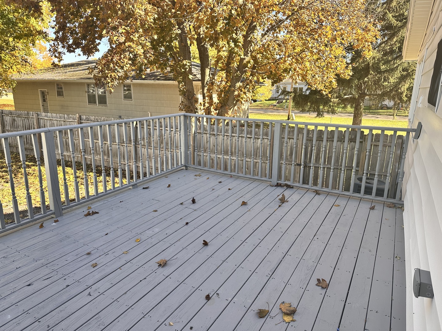 210 West Hall Street Leland, IL 60531 - Photo 7 of 36 a view of wooden deck