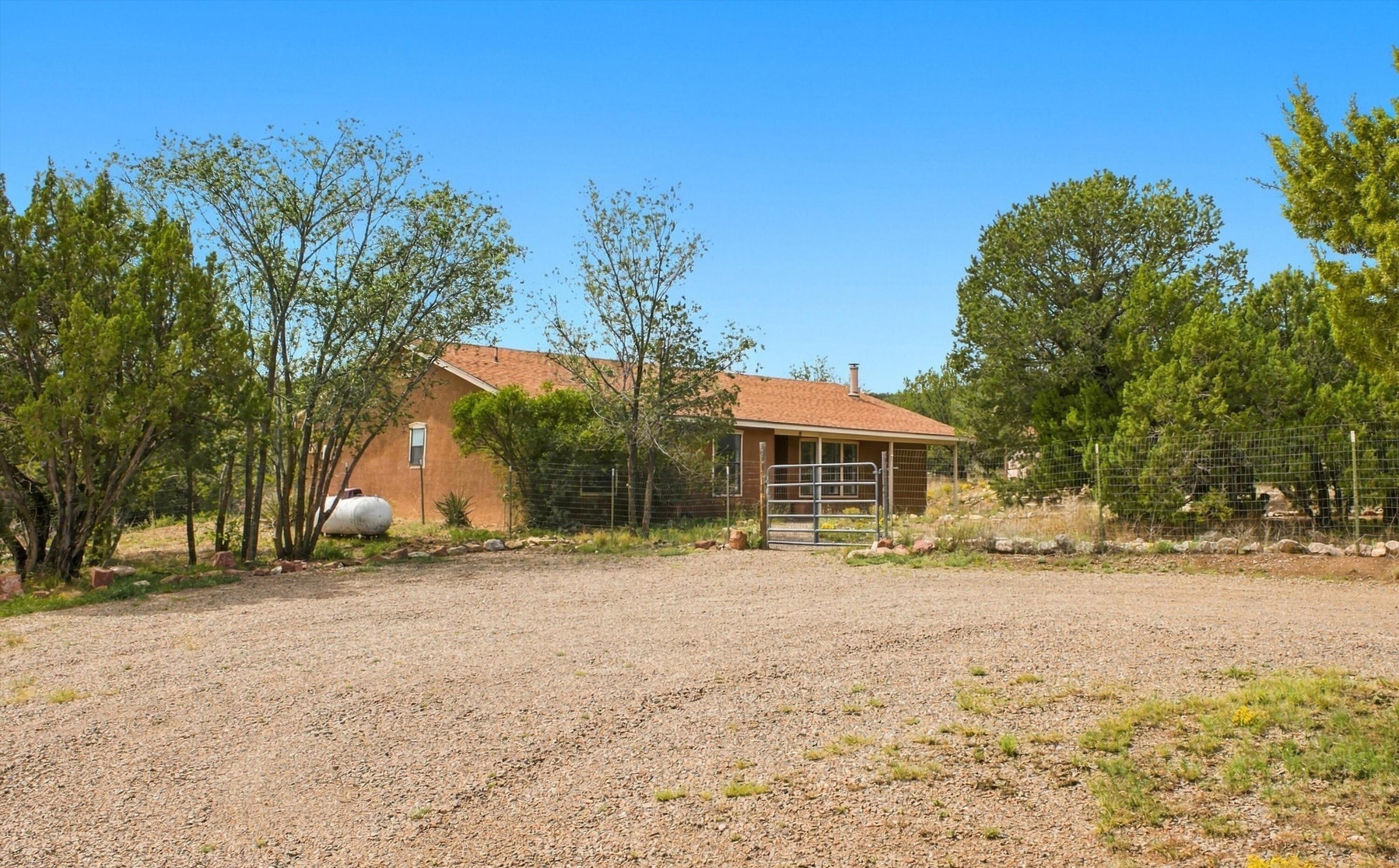 53 Bella Vista Road Edgewood, NM 87015 - Photo 8 of 52 Gallery Image 8